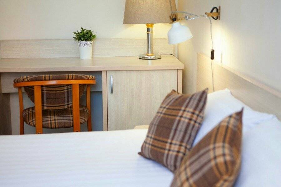 Фотографии номера Улучшенный семейный номер в Гостинице Дублин Новороссийск