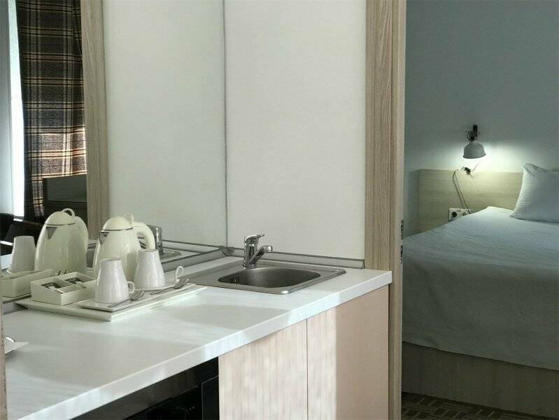 Фотографии номера Улучшенный семейный номер в Гостинице Дублин Новороссийск